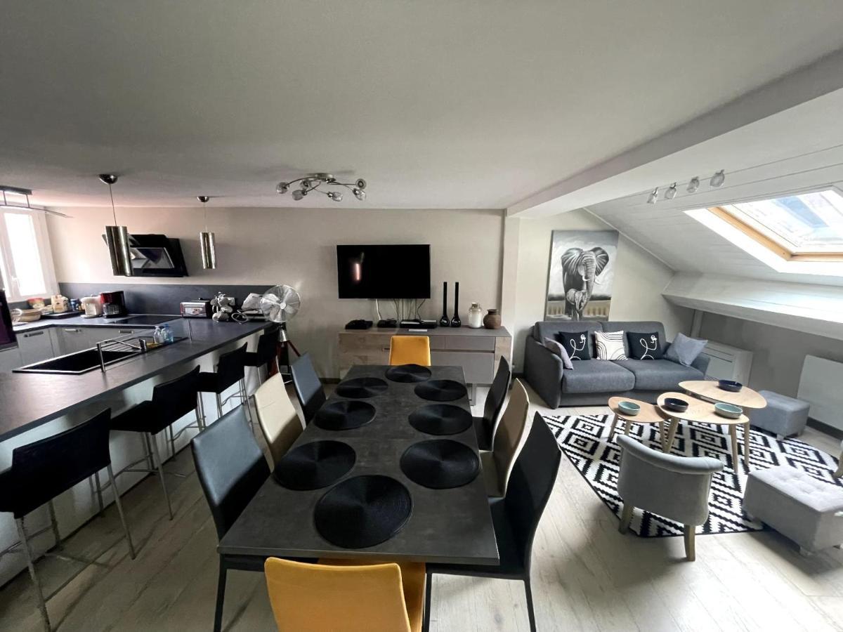 Le 3 De Coeur Annecy Apartment ภายนอก รูปภาพ