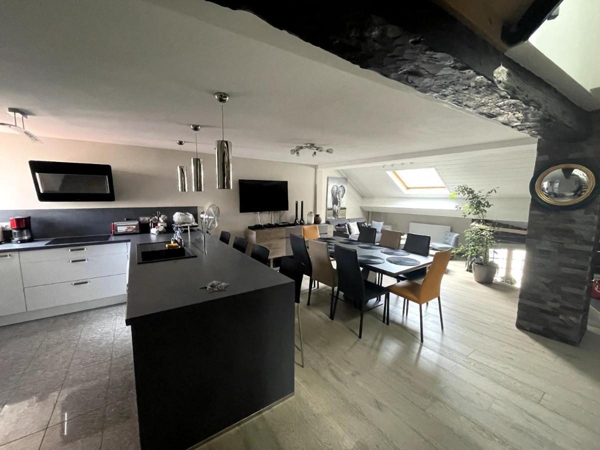 Le 3 De Coeur Annecy Apartment ภายนอก รูปภาพ