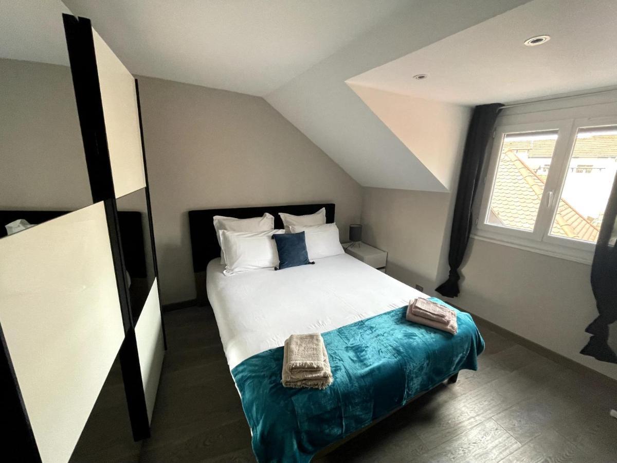 Le 3 De Coeur Annecy Apartment ภายนอก รูปภาพ